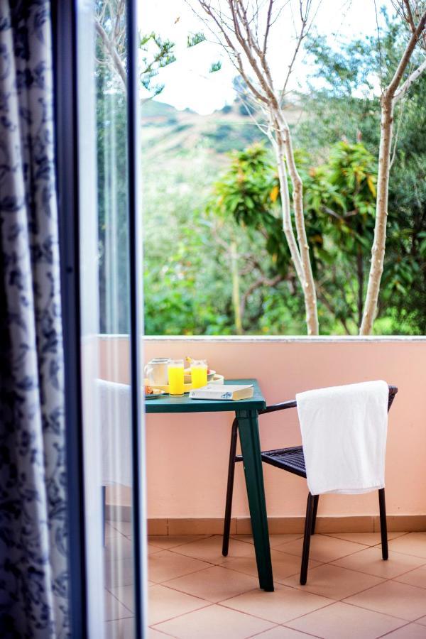 Aphrodite Studios & Apartment Bali  Extérieur photo