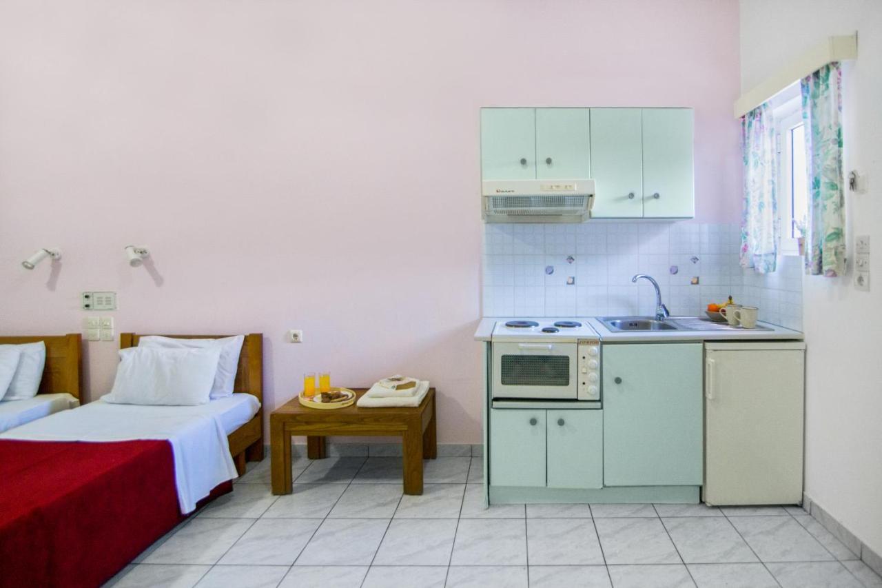 Aphrodite Studios & Apartment Bali  Extérieur photo