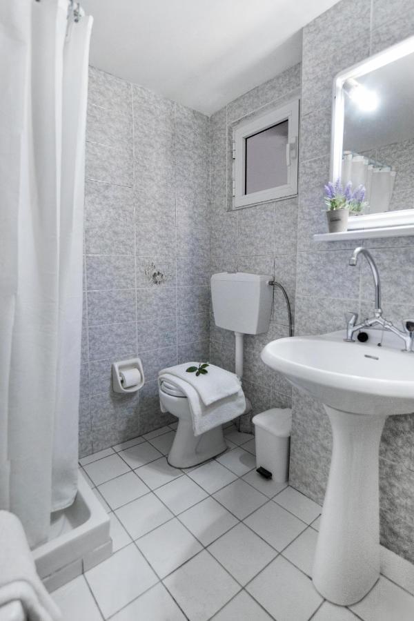 Aphrodite Studios & Apartment Bali  Extérieur photo