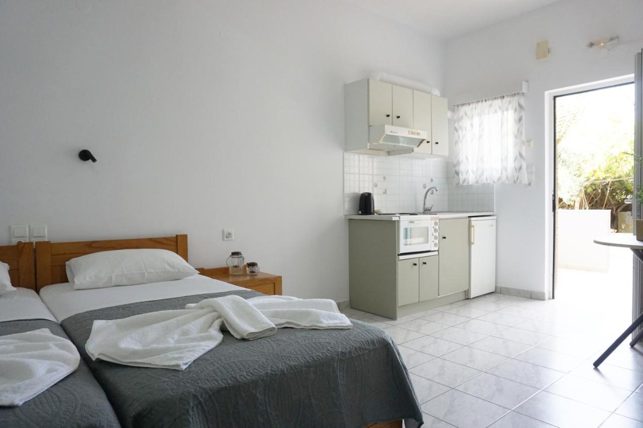 Aphrodite Studios & Apartment Bali  Extérieur photo