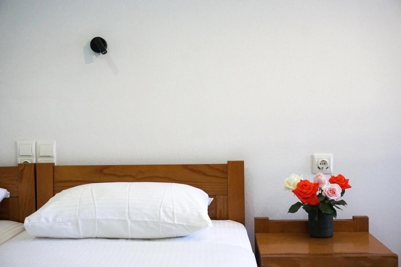Aphrodite Studios & Apartment Bali  Extérieur photo
